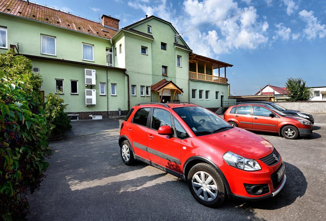 Penzion Central Hotel Zvolen Exterior photo